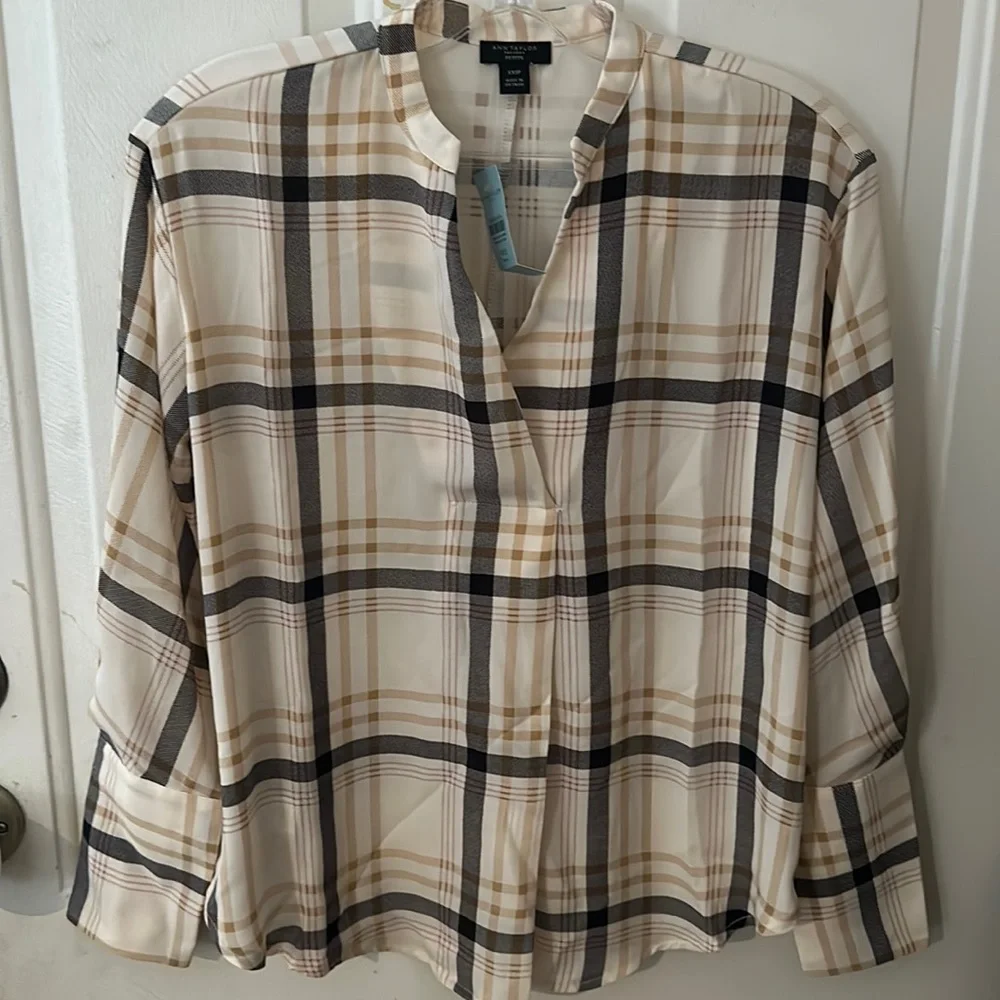*FINAL* ANN TAYLOR FACTORY PLAID LONG SLEEVE BLOUSE: CREAM: NWT: SZ XXS Petite